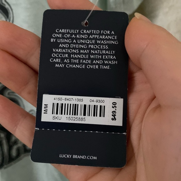 T-Shirts - Picture 4 of 5